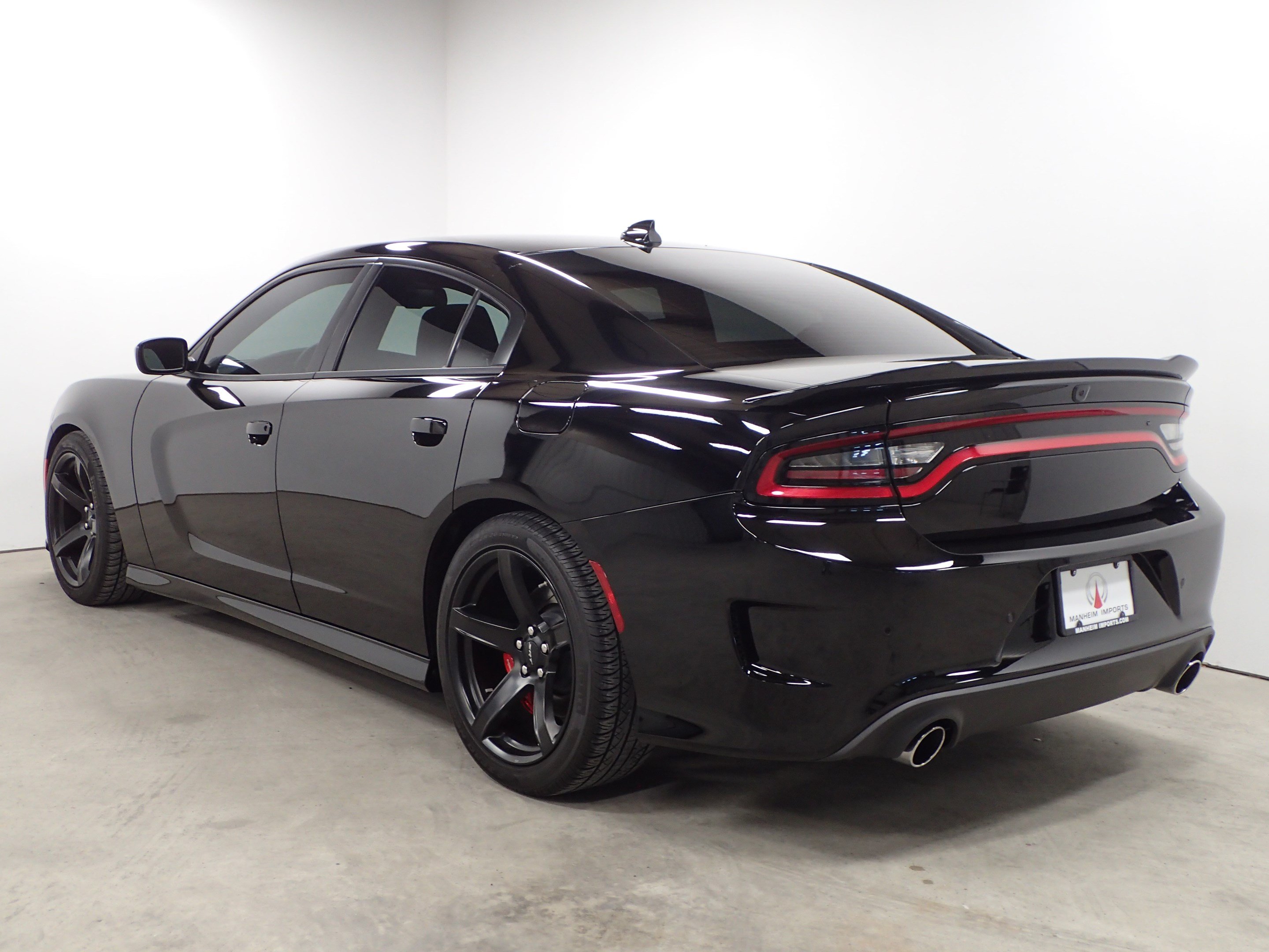 PreOwned 2018 Dodge Charger SRT 392 4dr Car in Manheim
